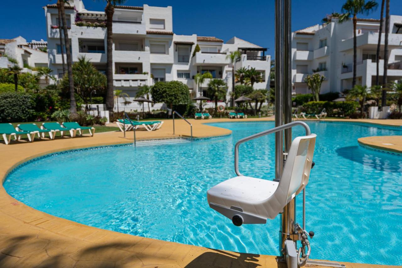 Costalita Beach Apartment Estepona Exteriör bild