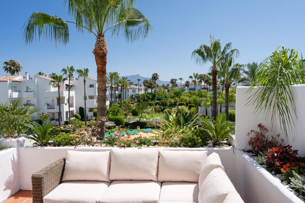 Costalita Beach Apartment Estepona Exteriör bild